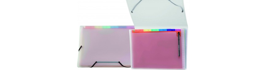 Poches et chemises transparentes